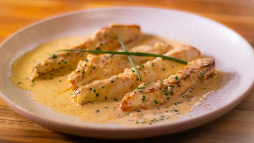 White fish in Creamy Shallot Sauce